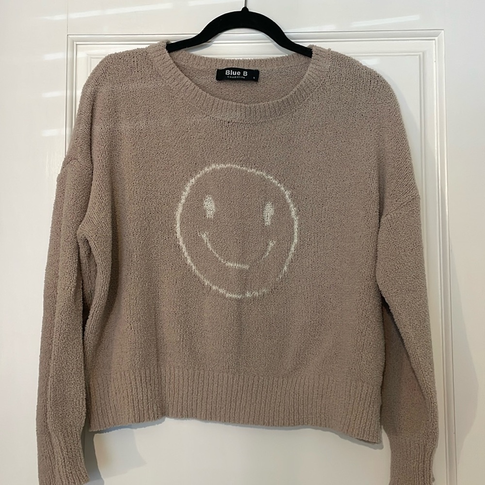 Women's Tan Smiley Face Sweater & shorts set